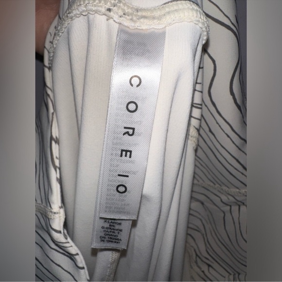 Core 10 Athletic Capri Leggings - Picture 2 of 6